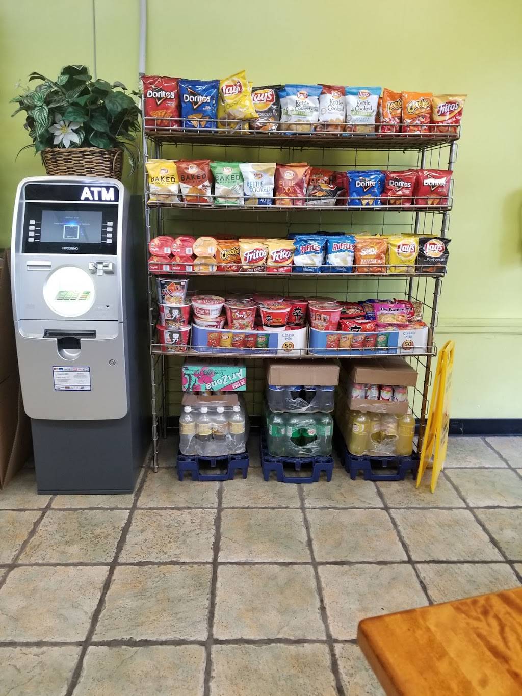 Seafood Stop | restaurant | 12 E 4th St, Wilmington, DE 19801, USA | 3024253800 OR +1 302-425-3800