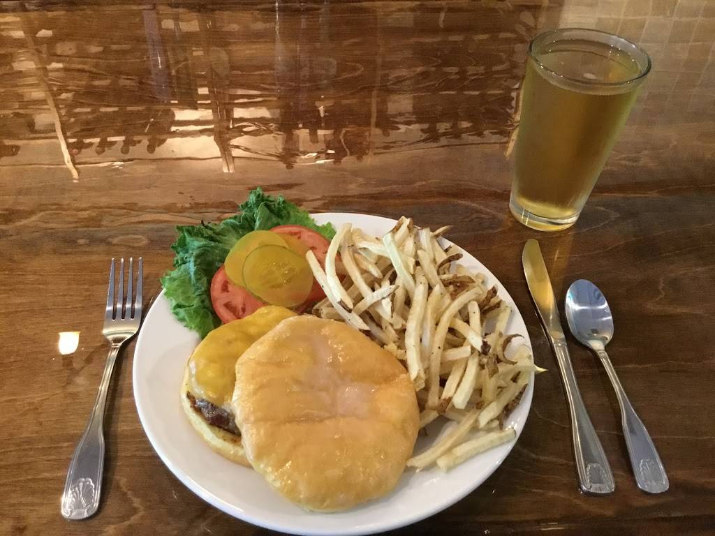 Tidewater Bistro | restaurant | 2330 Palm Ridge Rd, Sanibel, FL 33957, USA | 2394729283 OR +1 239-472-9283