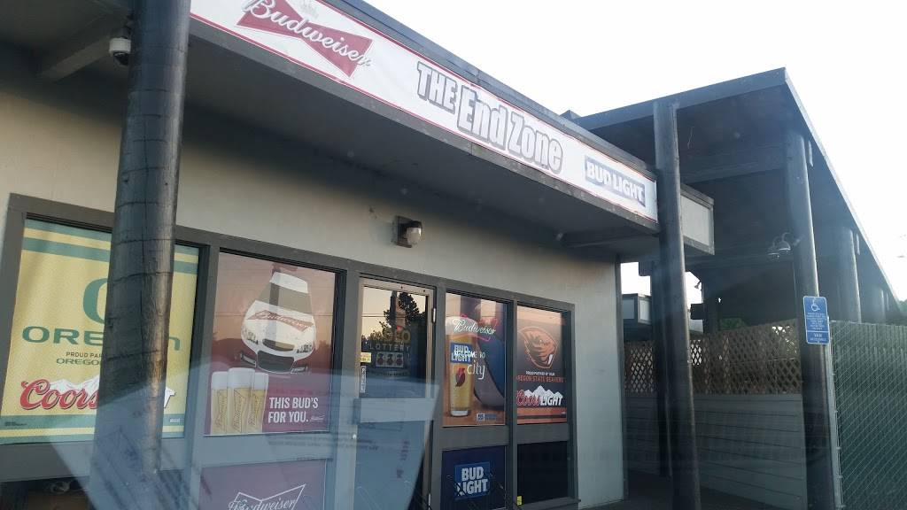 The End Zone | restaurant | 980 N Pacific Hwy, Woodburn, OR 97071, USA | 5039823309 OR +1 503-982-3309