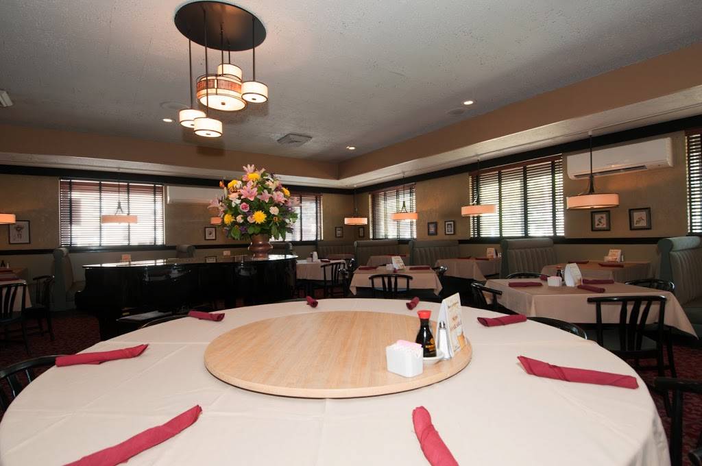 Butterfly Restaurant | restaurant | 831 Farmington Ave, West Hartford, CT 06119, USA | 8602362816 OR +1 860-236-2816