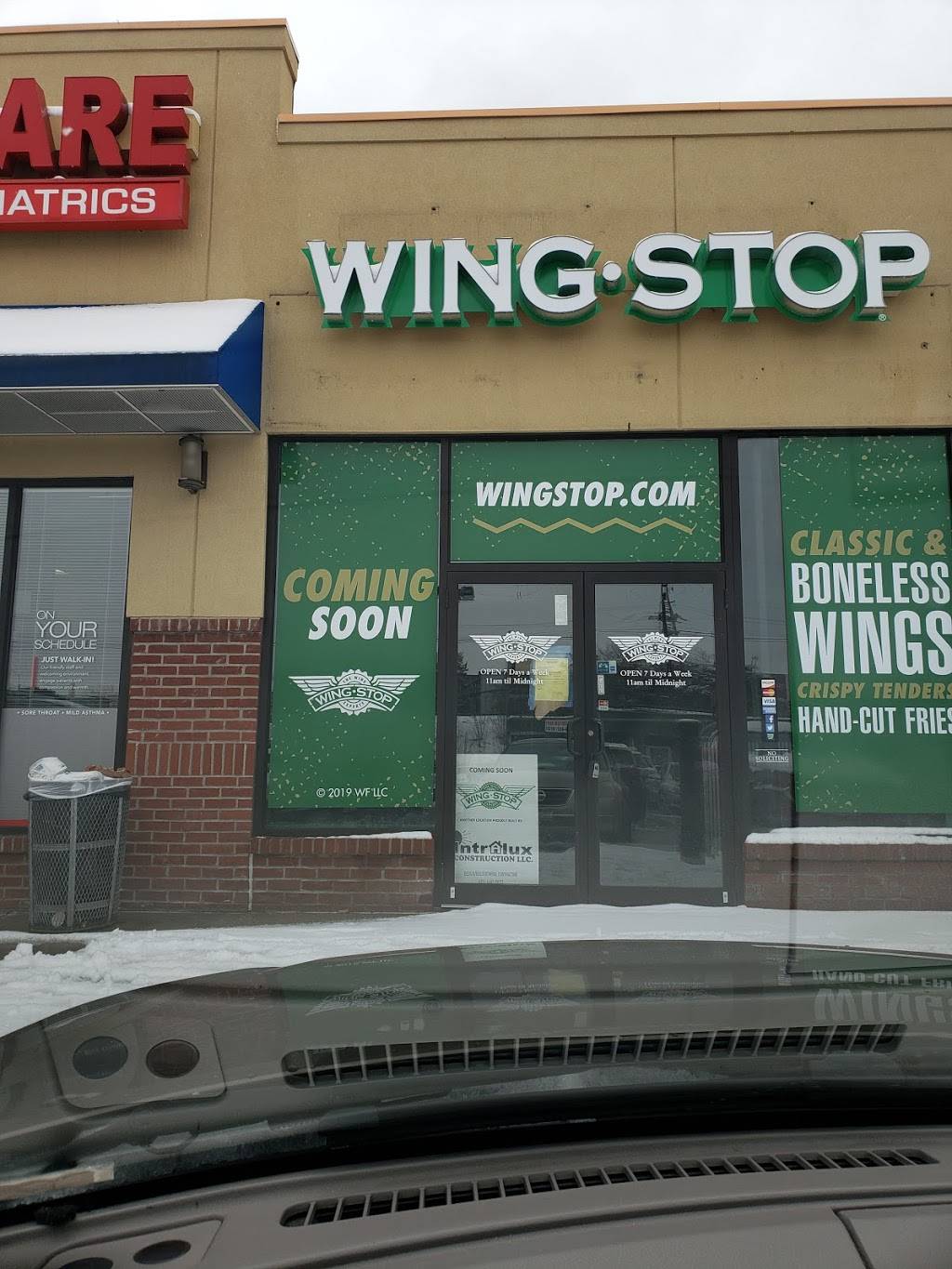Wingstop | restaurant | 129 W Sunrise Hwy unit B, Freeport, NY 11520, USA | 5169623572 OR +1 516-962-3572