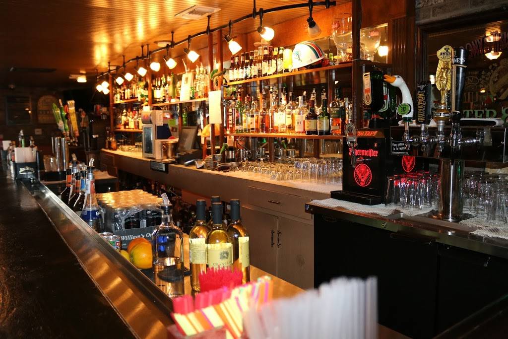 The Snug | restaurant | 4108 W Magnolia Blvd, Burbank, CA 91505, USA | 8185570018 OR +1 818-557-0018