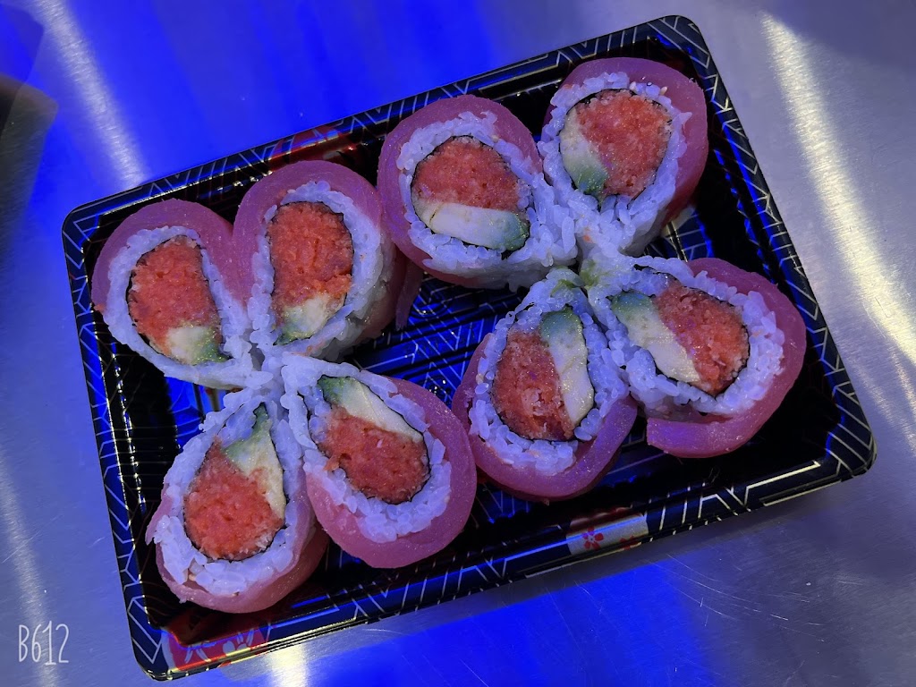 Ikura Asian Sushi | restaurant | 18212 Flower Hill Way, Gaithersburg, MD 20879, USA | 3018354400 OR +1 301-835-4400