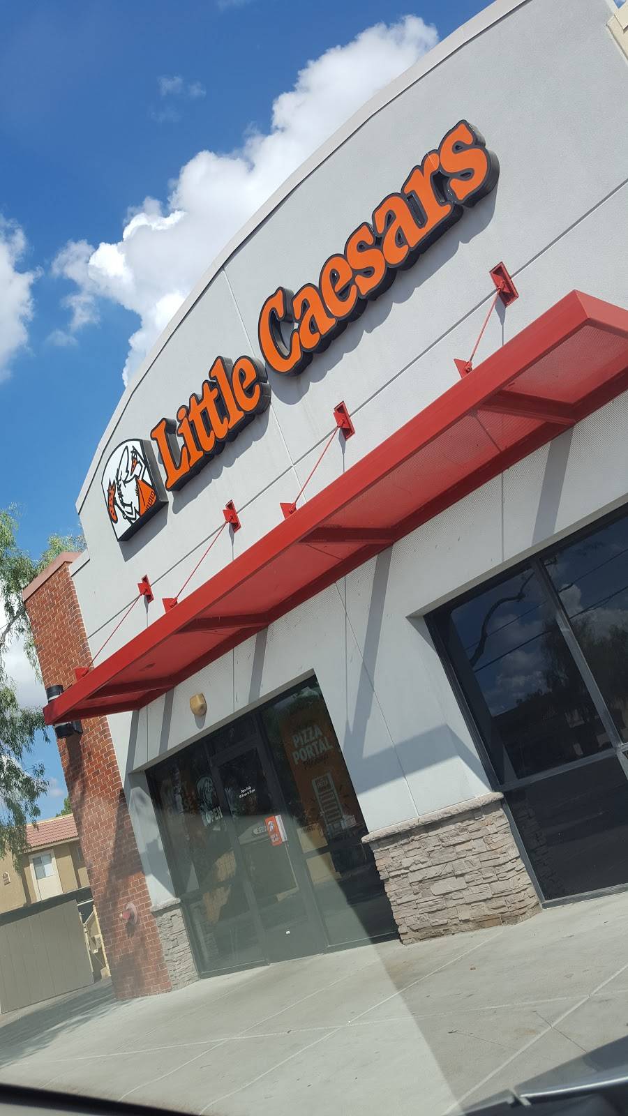 Little Caesars Pizza | meal takeaway | 3434 W Greenway Rd, Phoenix, AZ 85053, USA | 6028434333 OR +1 602-843-4333