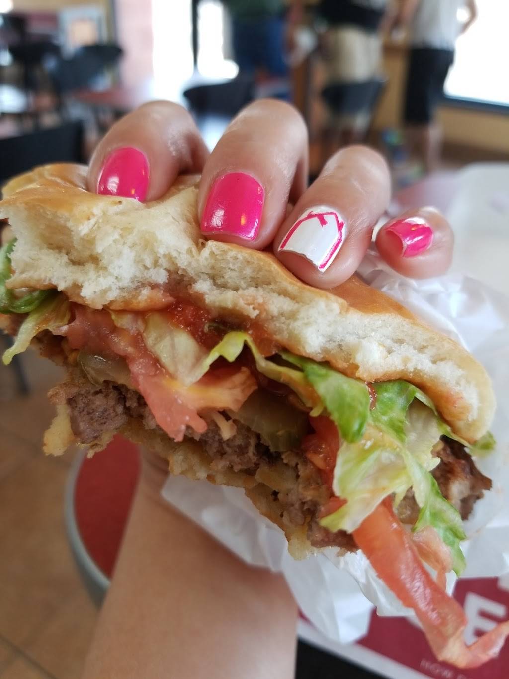 Jack in the Box | restaurant | 39526 N Gavilan Peak Pkwy, Anthem, AZ 85086, USA | 6235513380 OR +1 623-551-3380