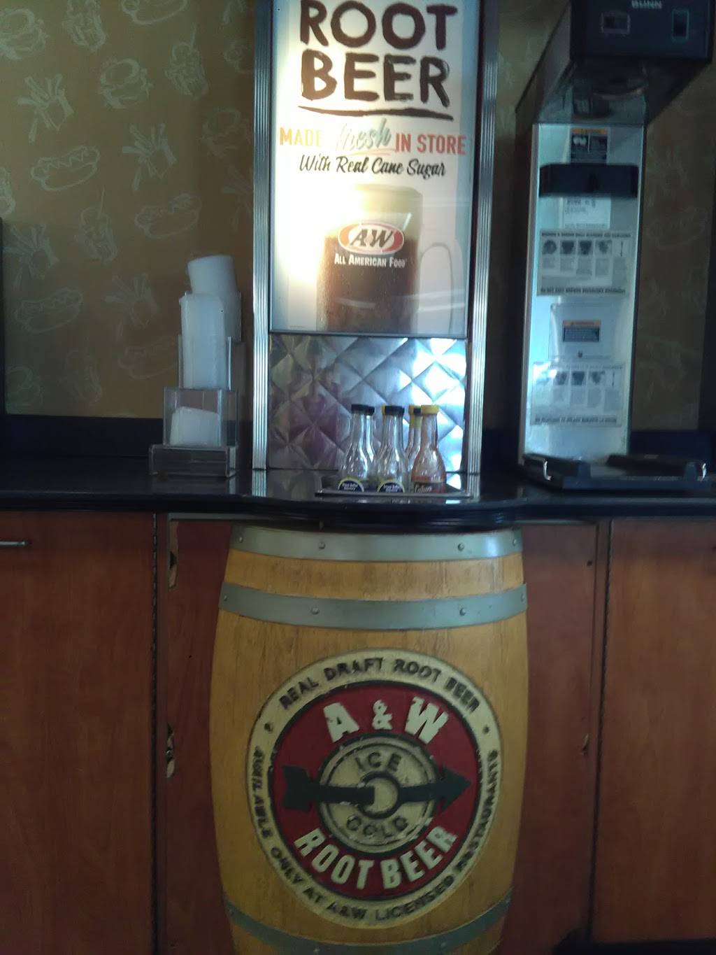 A&W | restaurant | 2624 Midway Rd, Carrollton, TX 75006, USA | 2144314722 OR +1 214-431-4722