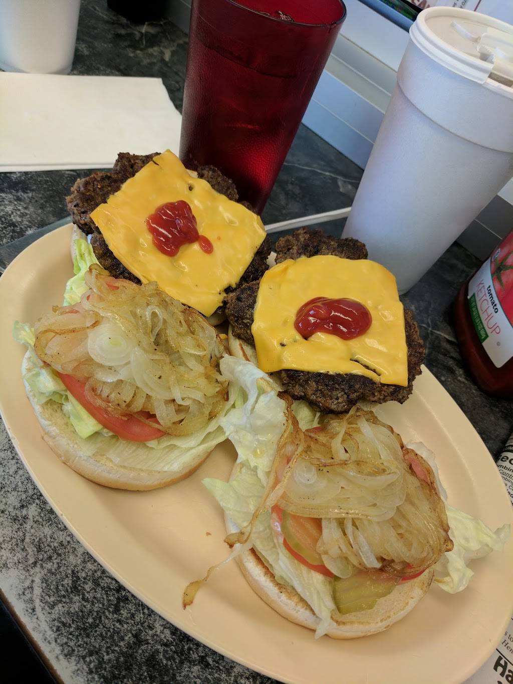 Kevins Hamburger Heaven | restaurant | 554 W Pershing Rd, Chicago, IL 60609, USA | 7739245771 OR +1 773-924-5771