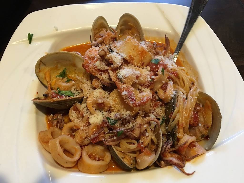 Cafe Fiore | restaurant | 420 E Main St, Branford, CT 06405, USA | 2032084690 OR +1 203-208-4690