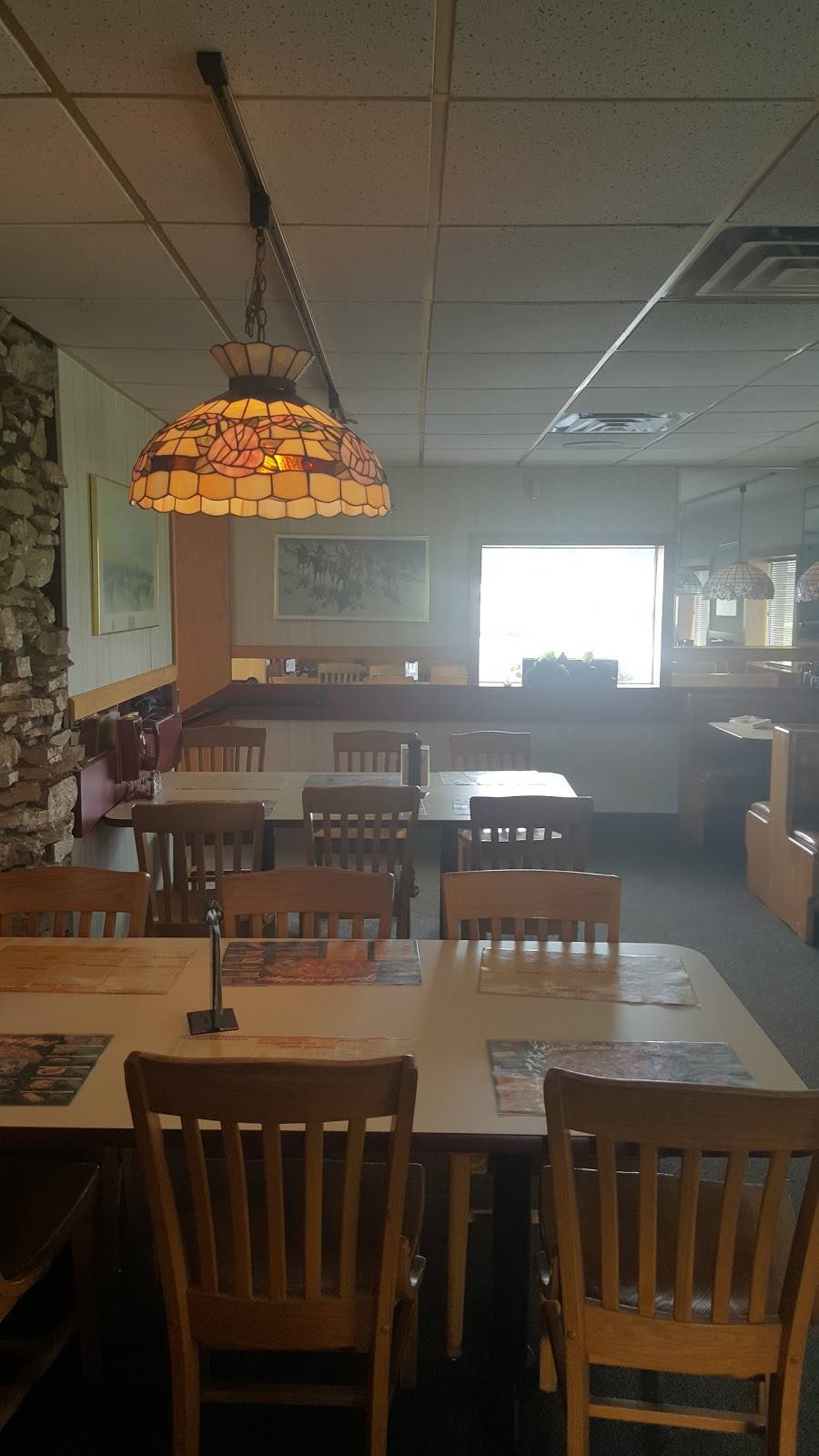 Pizza King | meal delivery | 100 Maple Village Shopping Center, Middletown, IN 47356, USA | 7653549250 OR +1 765-354-9250