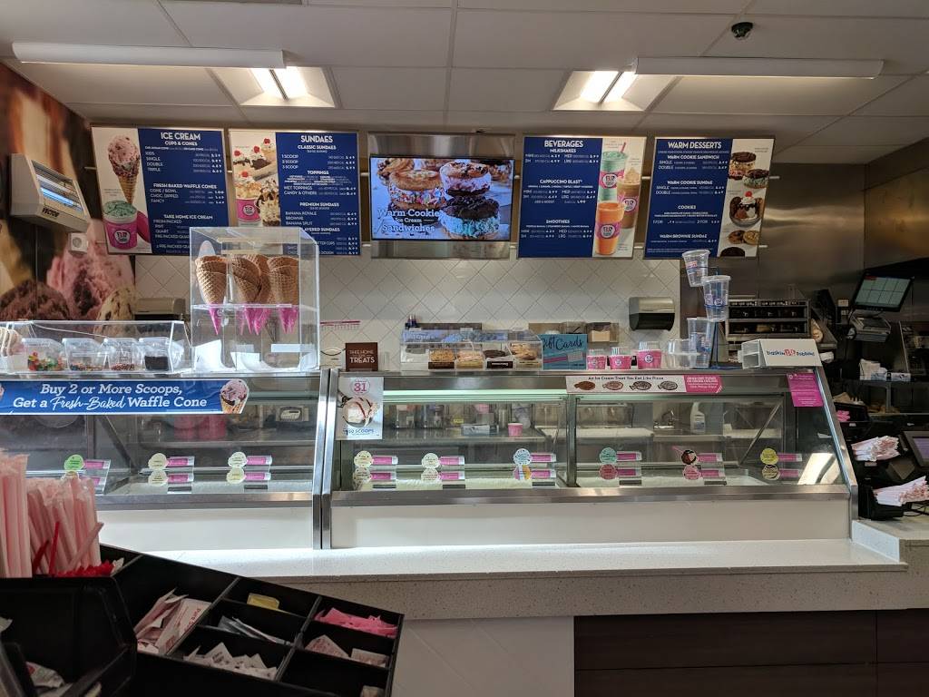 Dunkin Donuts | cafe | 1500 Belle View Blvd, Alexandria, VA 22307, USA | 7037781135 OR +1 703-778-1135