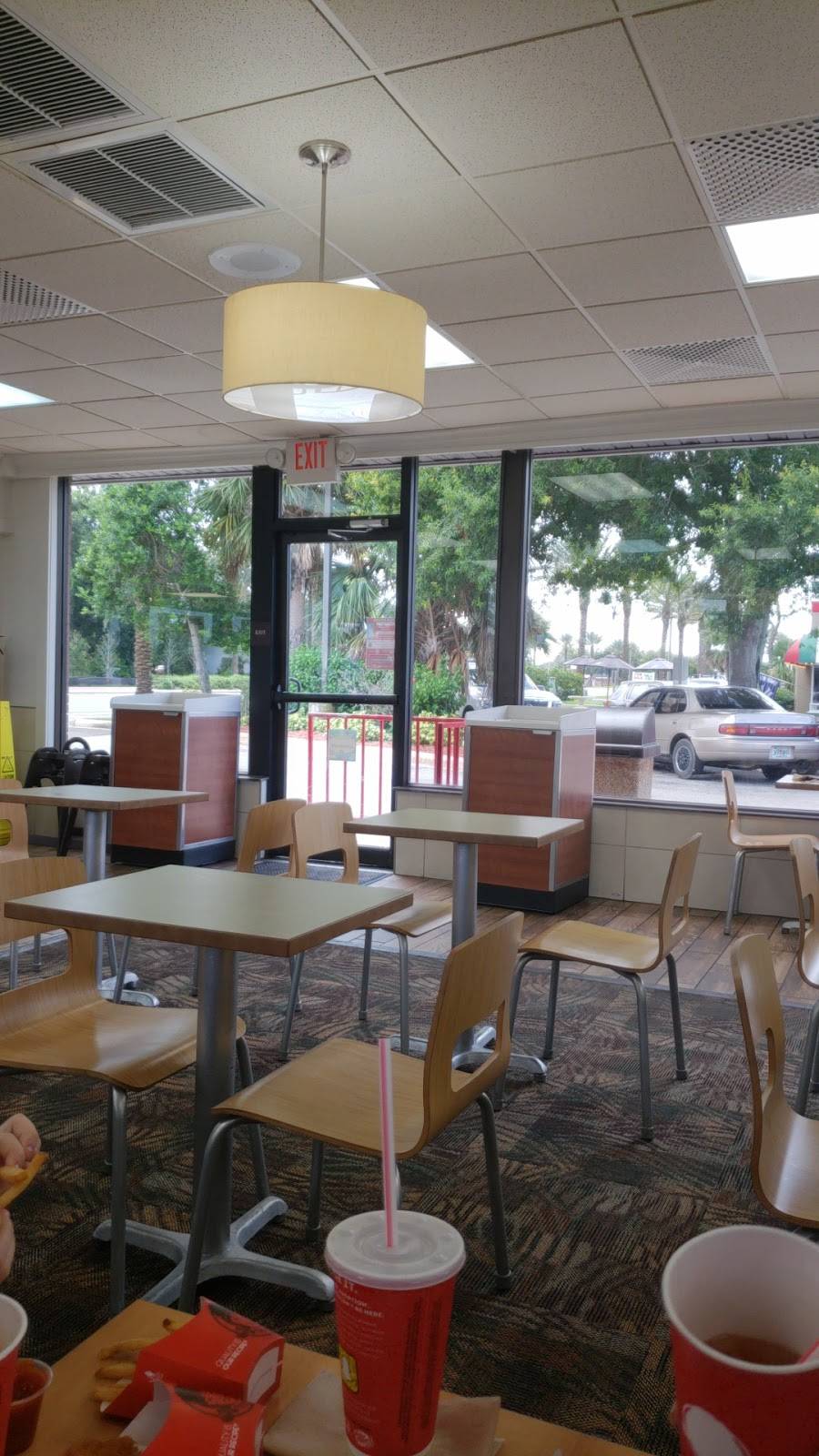 Wendys | restaurant | 1959 S Ridgewood Ave, South Daytona, FL 32119, USA | 3867884729 OR +1 386-788-4729