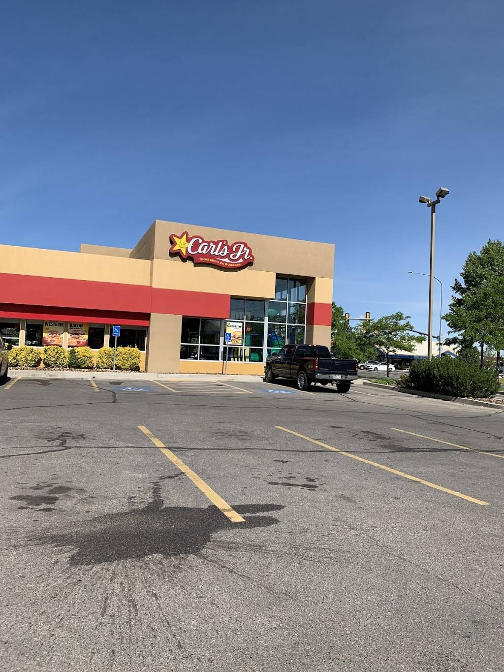 Carls Jr. | restaurant | 770 N Main St, Spanish Fork, UT 84660, USA | 8017949249 OR +1 801-794-9249