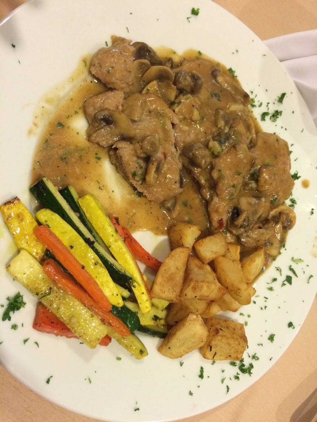 Pinos Cucina | restaurant | 27522 Antonio Pkwy, Mission Viejo, CA 92694, USA | 9493884931 OR +1 949-388-4931