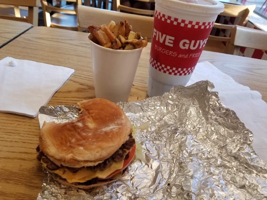 Five Guys | meal takeaway | 3499 Thomasville Rd, Tallahassee, FL 32309, USA | 8508941490 OR +1 850-894-1490