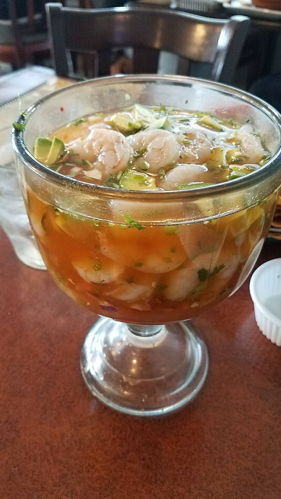 Seafood Islitas | restaurant | 3618 A St, North Highlands, CA 95660, USA | 9163314302 OR +1 916-331-4302