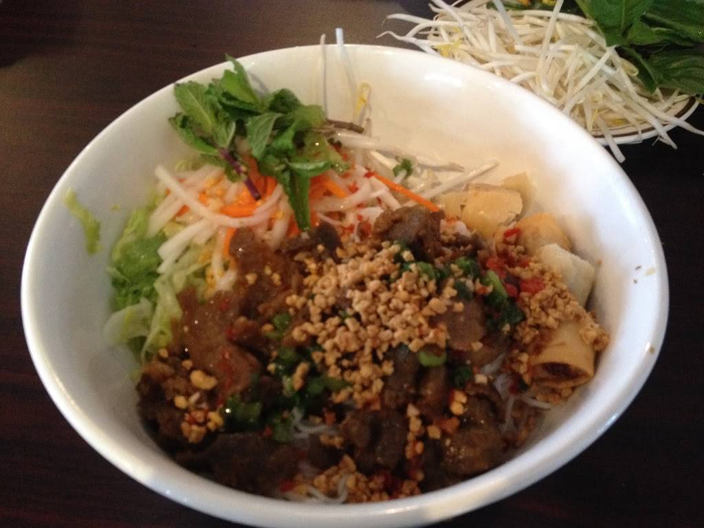 Pho Pasteur | restaurant | 1030 S 13th St, Harrisburg, PA 17104, USA | 7172211290 OR +1 717-221-1290
