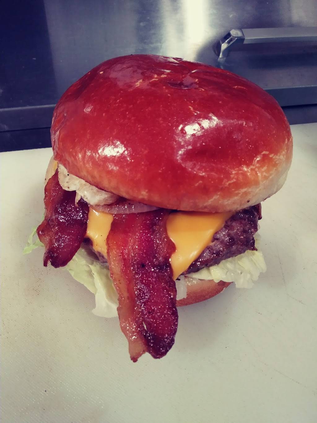 Chalet Sports Bar & Grill | restaurant | 2627 TX-361, Ingleside, TX 78362, USA | 3617763131 OR +1 361-776-3131