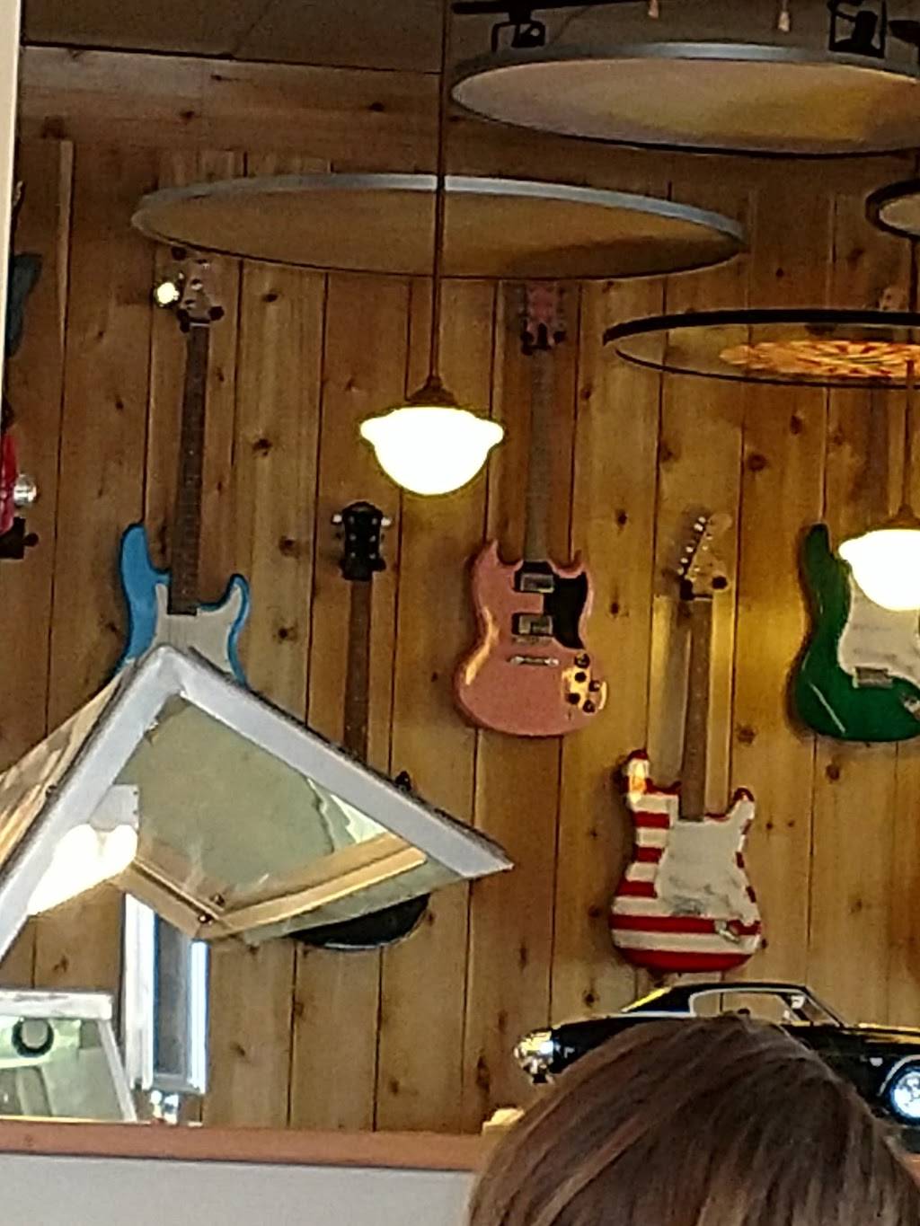 Sal & Als Diner | restaurant | 2261 Cooper Foster Park Rd j, Amherst, OH 44001, USA | 4409893663 OR +1 440-989-3663