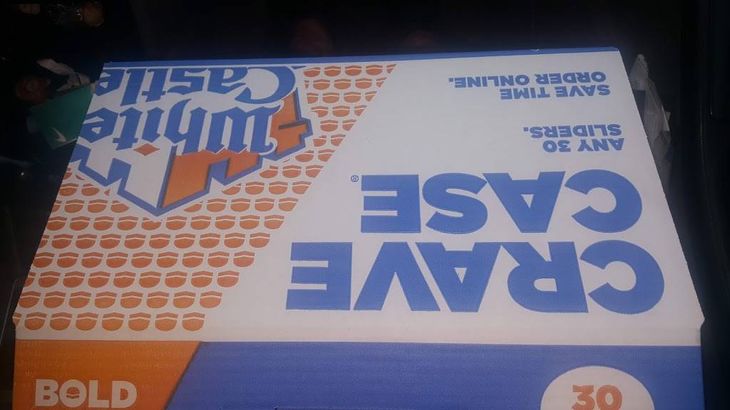 White Castle | restaurant | 27325 Ford Rd, Dearborn Heights, MI 48127, USA | 3132771273 OR +1 313-277-1273