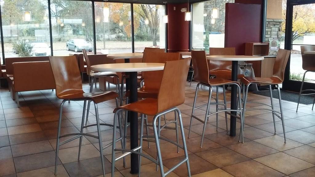 Taco Bell | meal takeaway | 4811 Navy Rd, Millington, TN 38053, USA | 9018723040 OR +1 901-872-3040