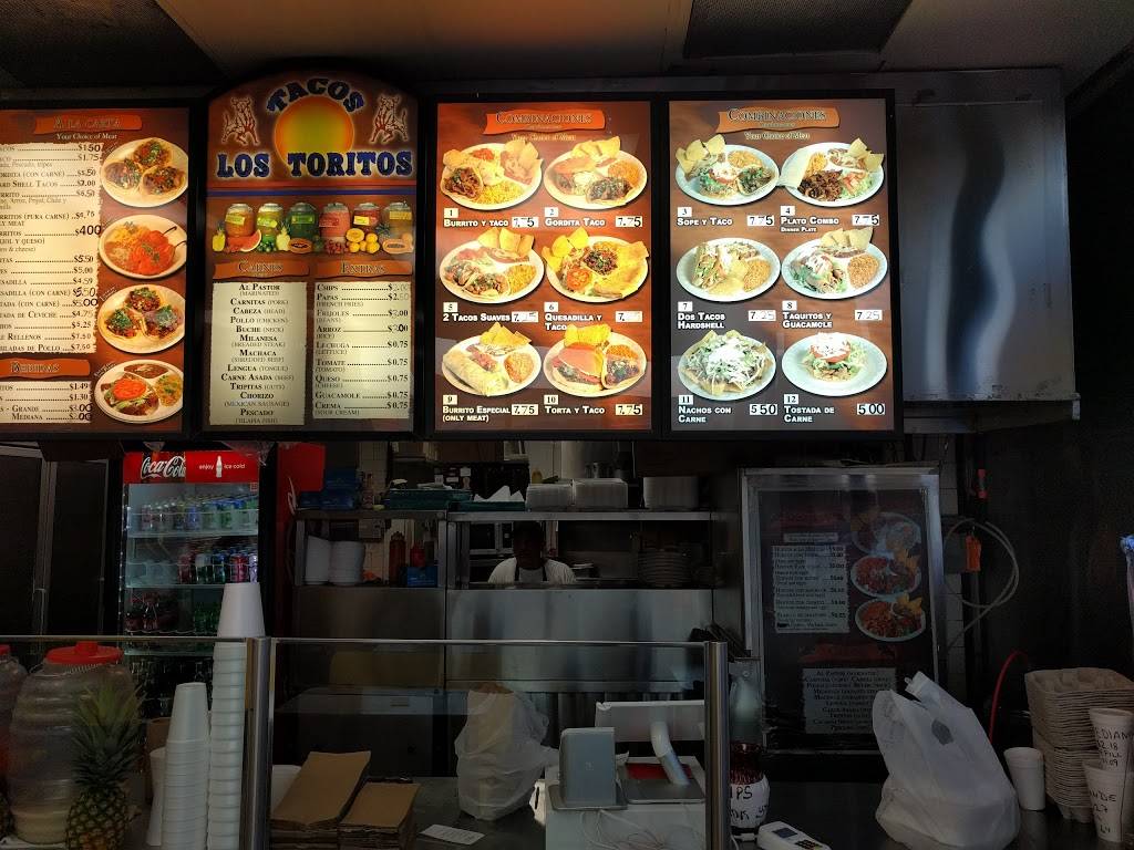 Tacos Los Toritos | restaurant | 13060 Glenoaks Blvd, Sylmar, CA 91342, USA | 8186390272 OR +1 818-639-0272