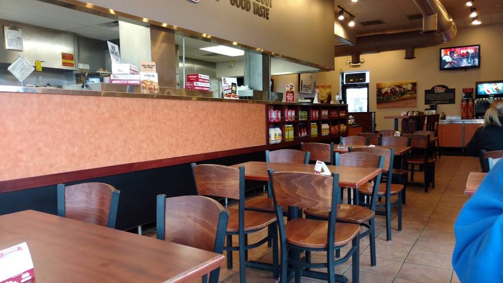 Penn Station East Coast Subs | meal takeaway | 1780 Wentzville Pkwy, Wentzville, MO 63385, USA | 6366396020 OR +1 636-639-6020