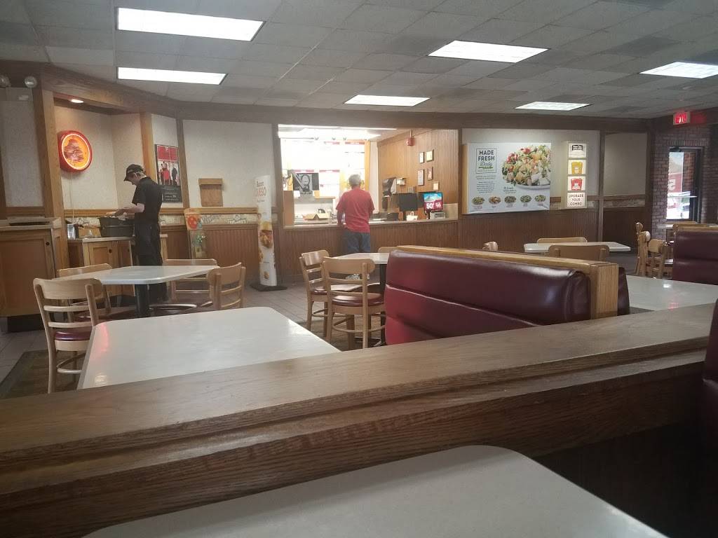 Wendys | restaurant | 10332 S Clare Ave, Clare, MI 48617, USA | 9893863311 OR +1 989-386-3311