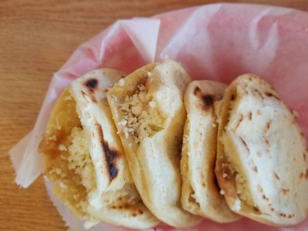 Gorditas Doña Tota | restaurant | 7053 San Pedro Ave, San Antonio, TX 78216, USA | 2103750005 OR +1 210-375-0005