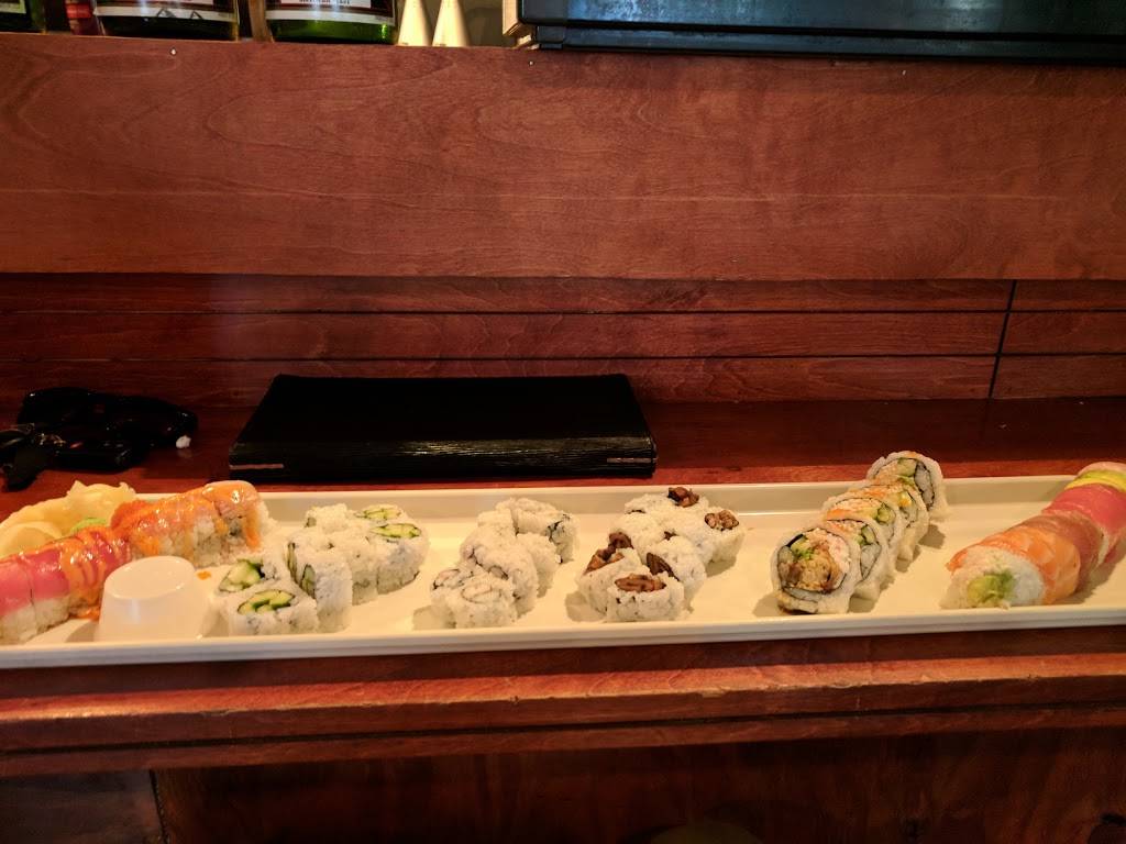 Arigato Sushi Boutique | restaurant | 140 N College St #101, Auburn, AL 36830, USA | 3348873915 OR +1 334-887-3915
