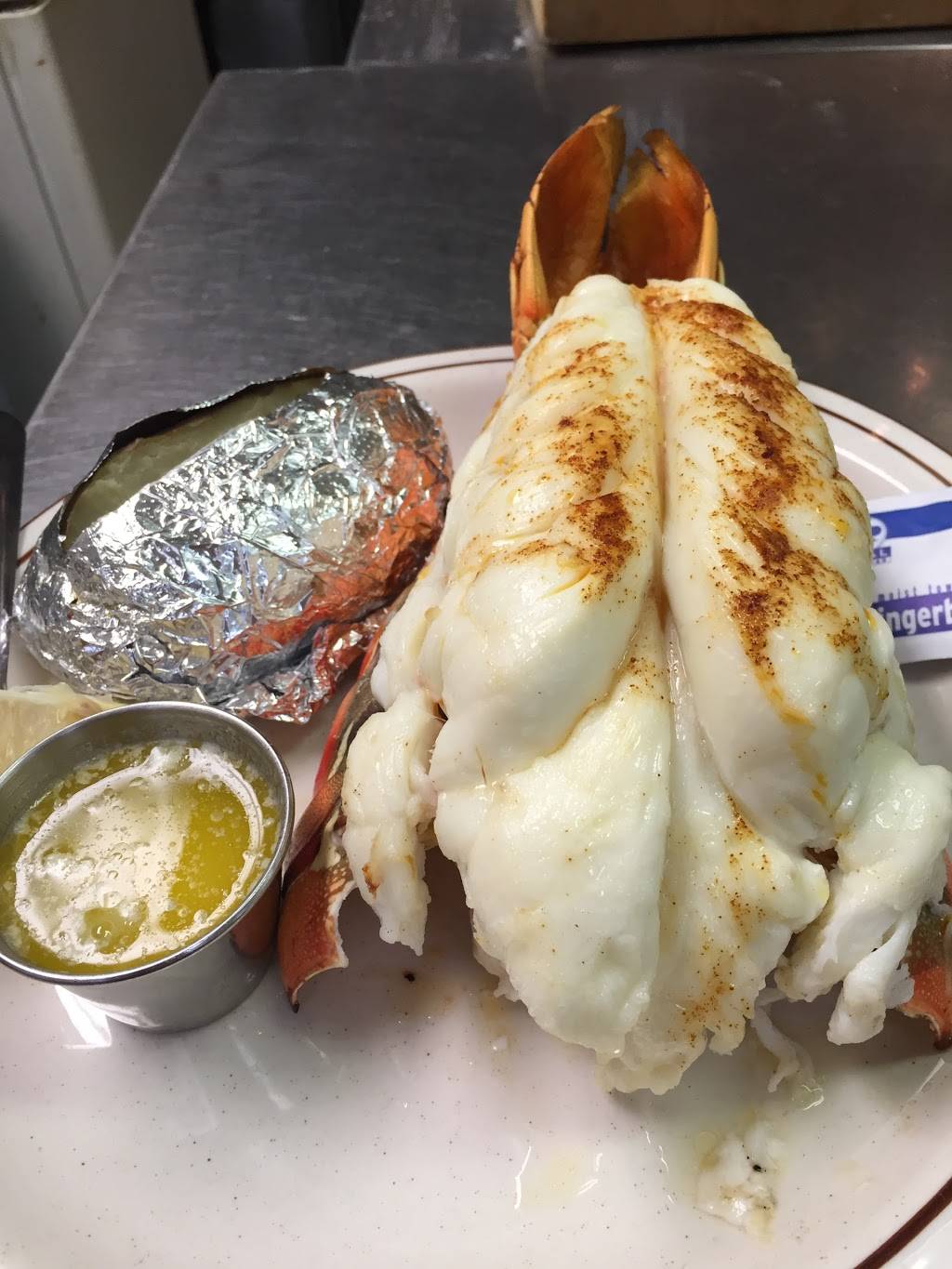 The Dog Bar | restaurant | 1913 Davis Rd, West Falls, NY 14170, USA | 7166525550 OR +1 716-652-5550