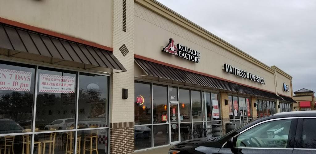 Kolache Factory | bakery | 6215 Hwy 6 South, Ste 200, Missouri City, TX 77459, USA | 2812611122 OR +1 281-261-1122