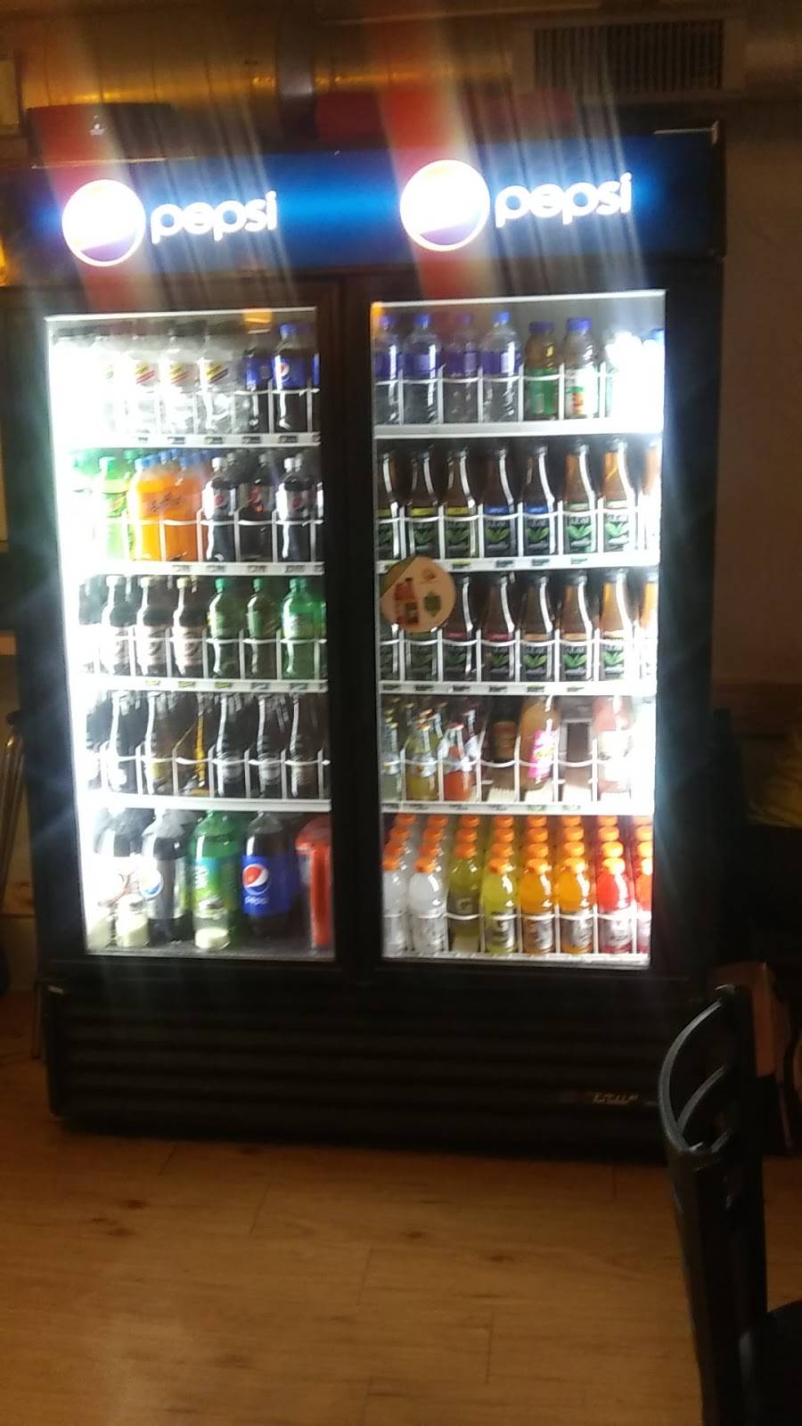 Slices | restaurant | Partition St, Saugerties, NY 12477, USA | 8452473966 OR +1 845-247-3966