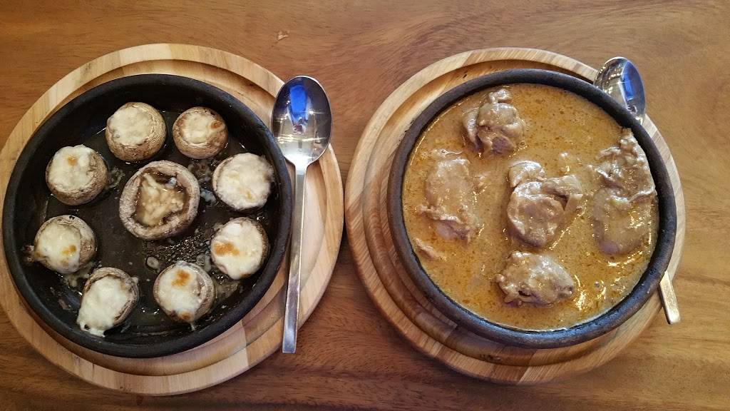 Sarko Restaurant | restaurant | 1480 Major MacKenzie Dr W, Maple, ON L6A 4H6, Canada | 9054174664 OR +1 905-417-4664