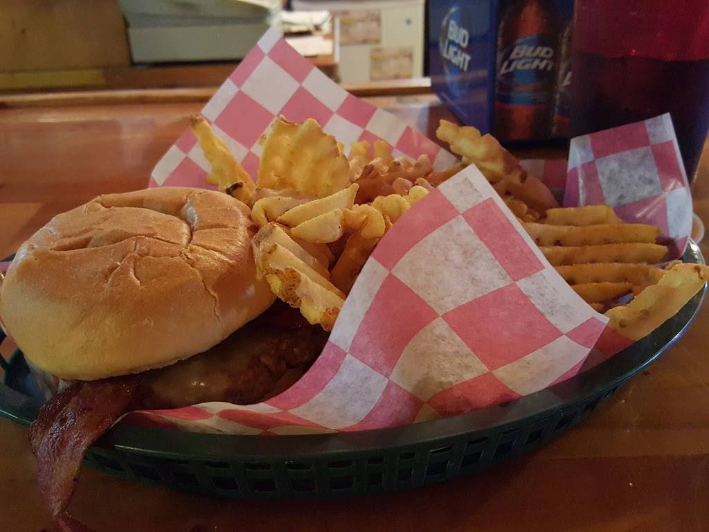 Dugout Bar & Grill | restaurant | 158 Main St, Bethel, MN 55005, USA | 7634340119 OR +1 763-434-0119