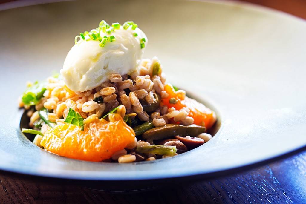 Flight Wine Bar | restaurant | 777 6th St NW, Washington, DC 20001, USA | 2028646445 OR +1 202-864-6445