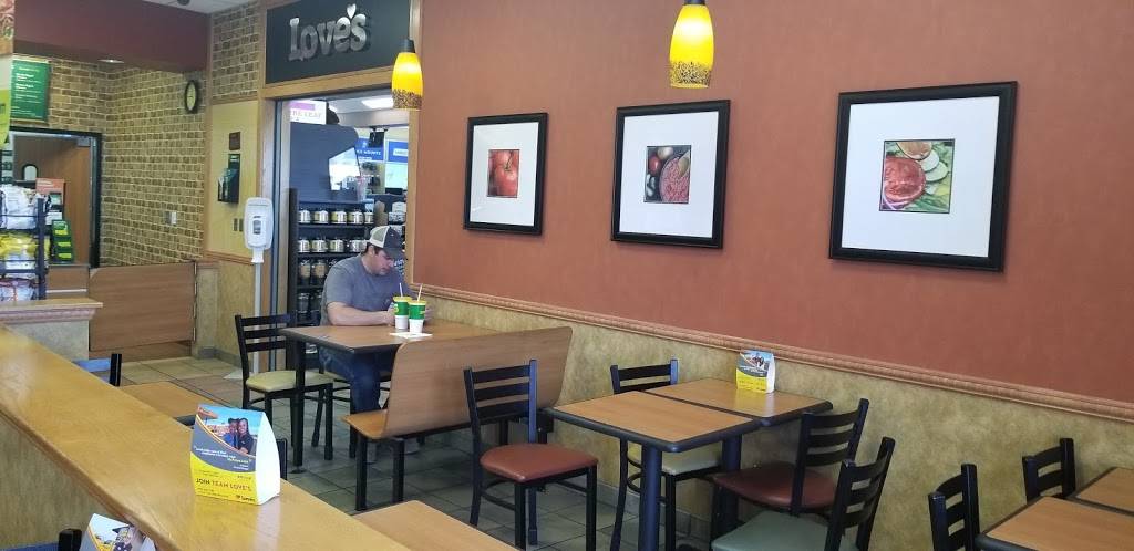 Subway | restaurant | 9191 IL-140, Hamel, IL 62046, USA | 6186332883 OR +1 618-633-2883