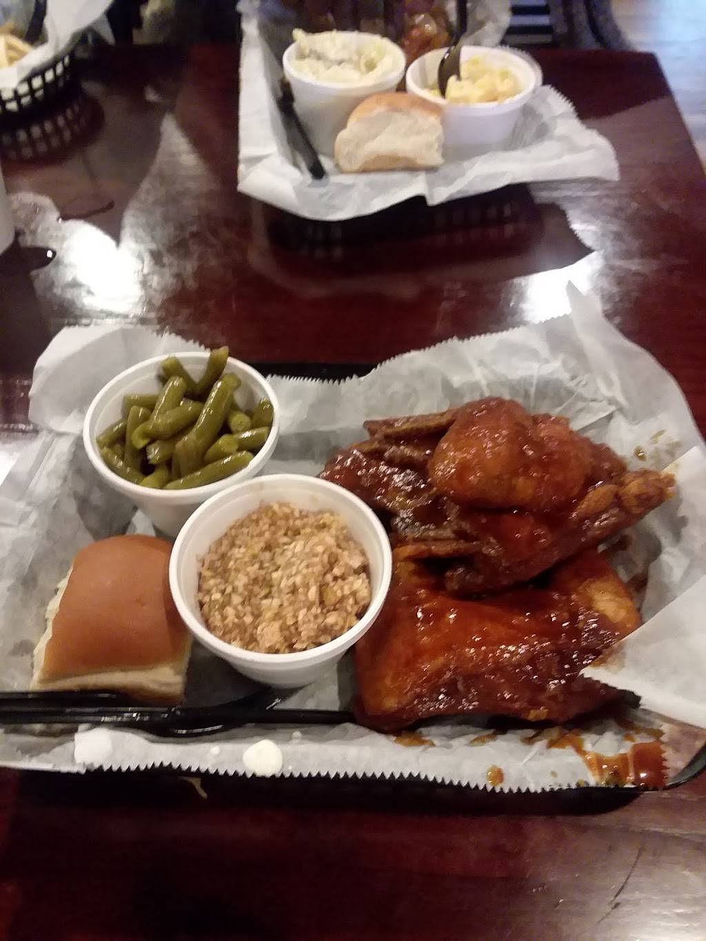 Big Eds Chicken Pit | restaurant | 105 W Peachtree Dr, High Point, NC 27262, USA | 3368697584 OR +1 336-869-7584