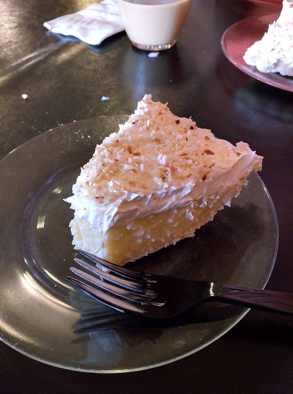 The Coffee Company | bakery | 444 E Elk Ave, Elizabethton, TN 37643, USA | 8003582709 OR +1 800-358-2709