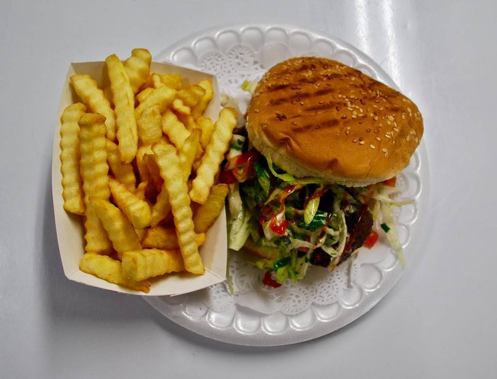 Delray Cafe and Restaurant | restaurant | The Big Apple Shopping Bazaar, 5283 W Atlantic Ave, Delray Beach, FL 33484, USA | 5612707772 OR +1 561-270-7772