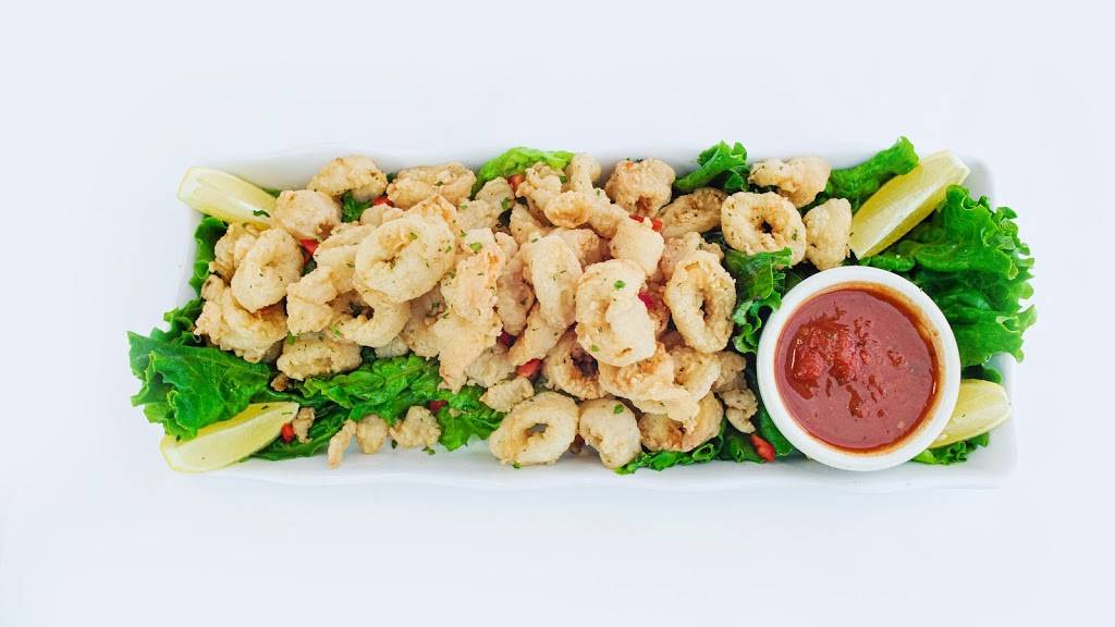 Anthonys On The Lake | restaurant | 22 Old Portion Rd, Lake Ronkonkoma, NY 11779, USA | 6319814242 OR +1 631-981-4242