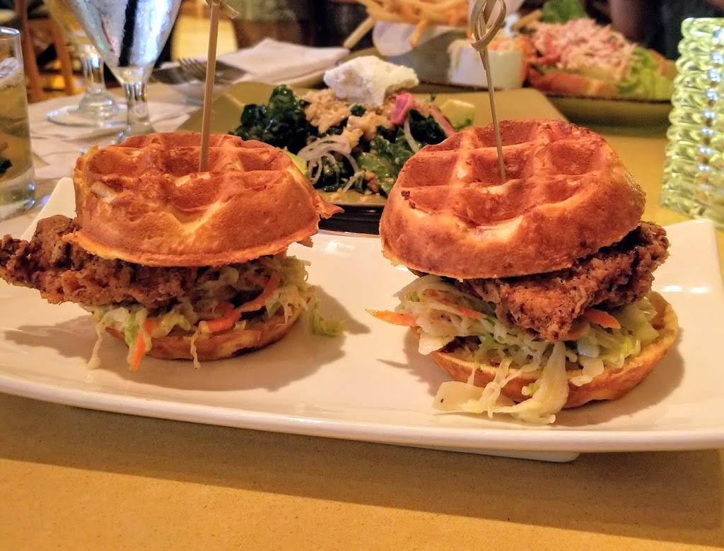 Tamo Bistro & Bar | restaurant | 1 Seaport Ln, Boston, MA 02210, USA | 6173854304 OR +1 617-385-4304