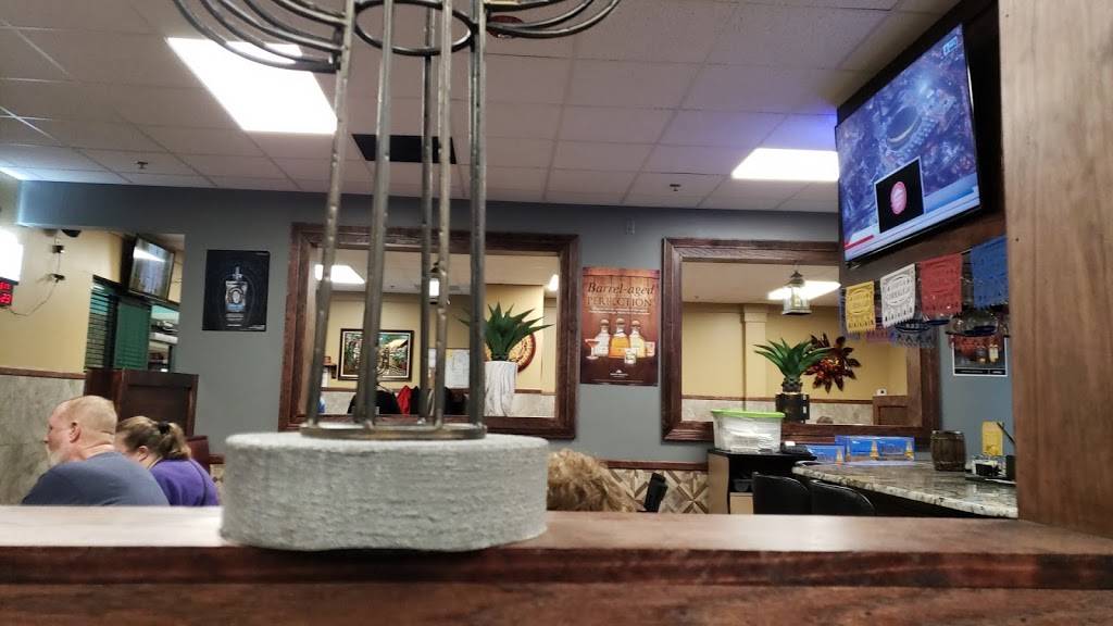 Los Pilares Mexican Restaurant | restaurant | 7546 US-70, Bartlett, TN 38135, USA | 9015052466 OR +1 901-505-2466