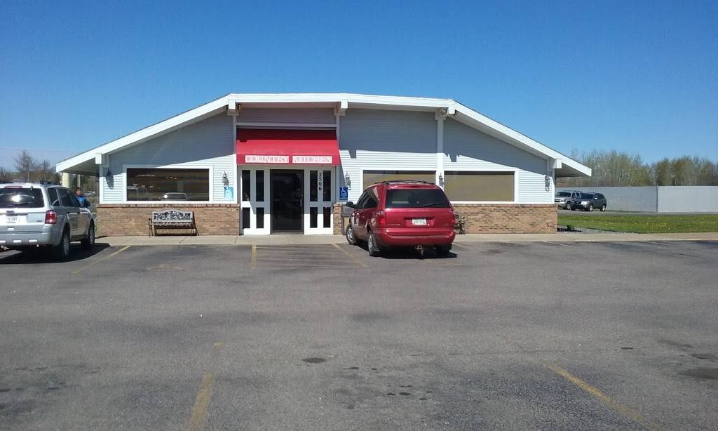 Country Kitchen Restaurant | restaurant | 2506 US-45, Antigo, WI 54409, USA | 7156274394 OR +1 715-627-4394