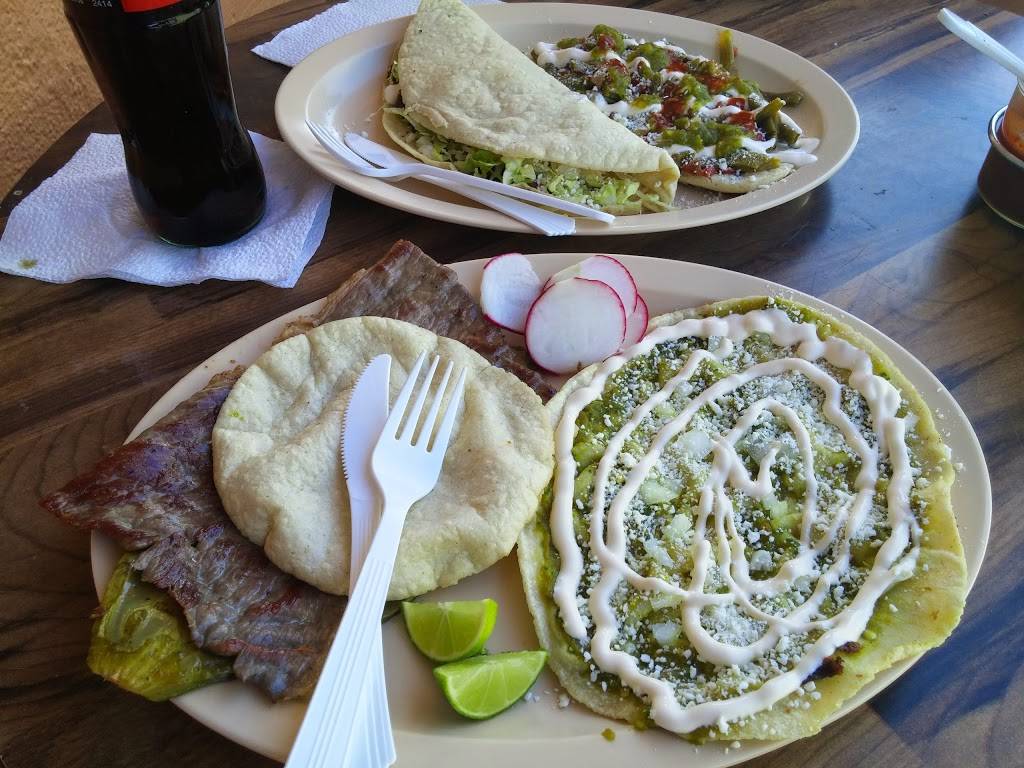 Taqueria El Charrito | restaurant | 811 N Virgil Ave, Los Angeles, CA 90029, USA | 3236610467 OR +1 323-661-0467