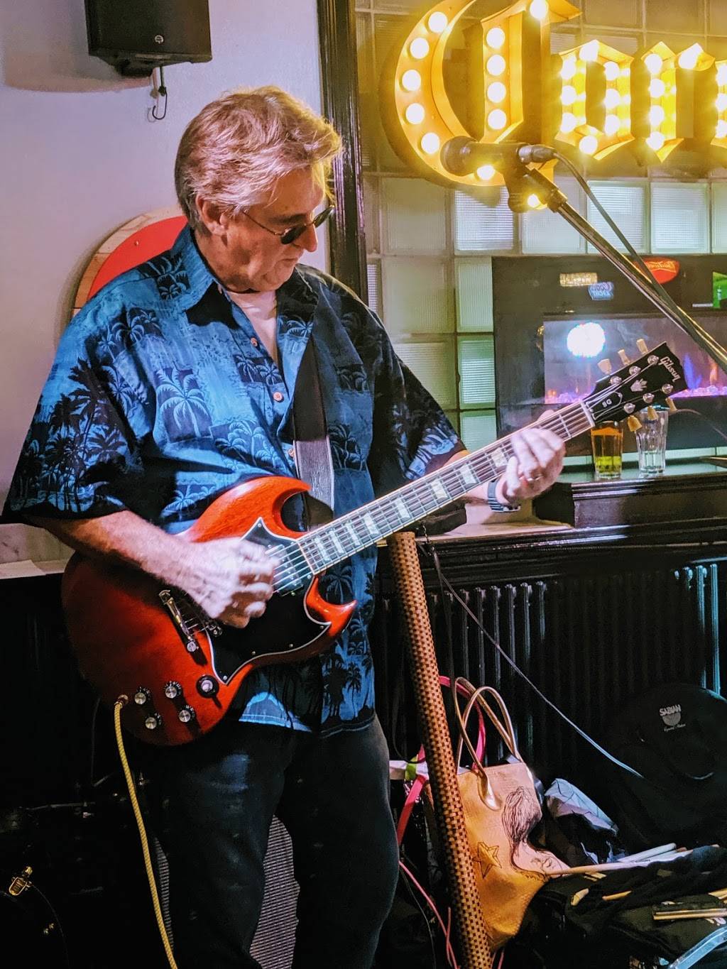 Jo Blo’s Rock & Wok | restaurant | 155 St Paul Crescent, St. Catharines, ON L2S 1N4, Canada | 9056858280 OR +1 905-685-8280