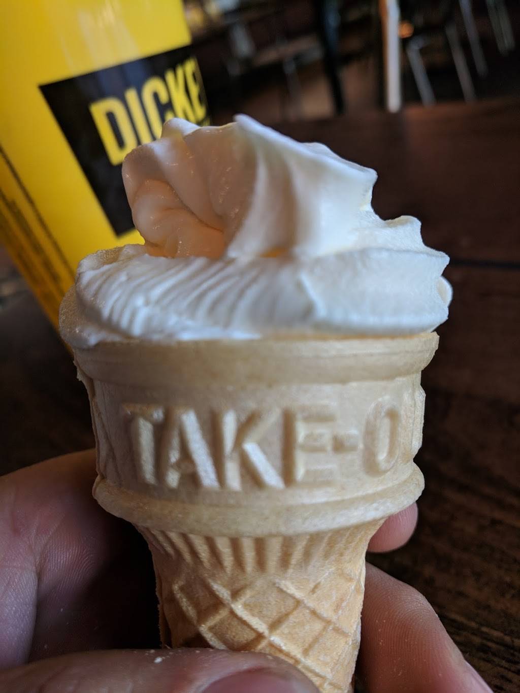 Dickeys Barbecue Pit | restaurant | 42452-4, Bob Hope Dr, Rancho Mirage, CA 92270, USA | 7608510955 OR +1 760-851-0955