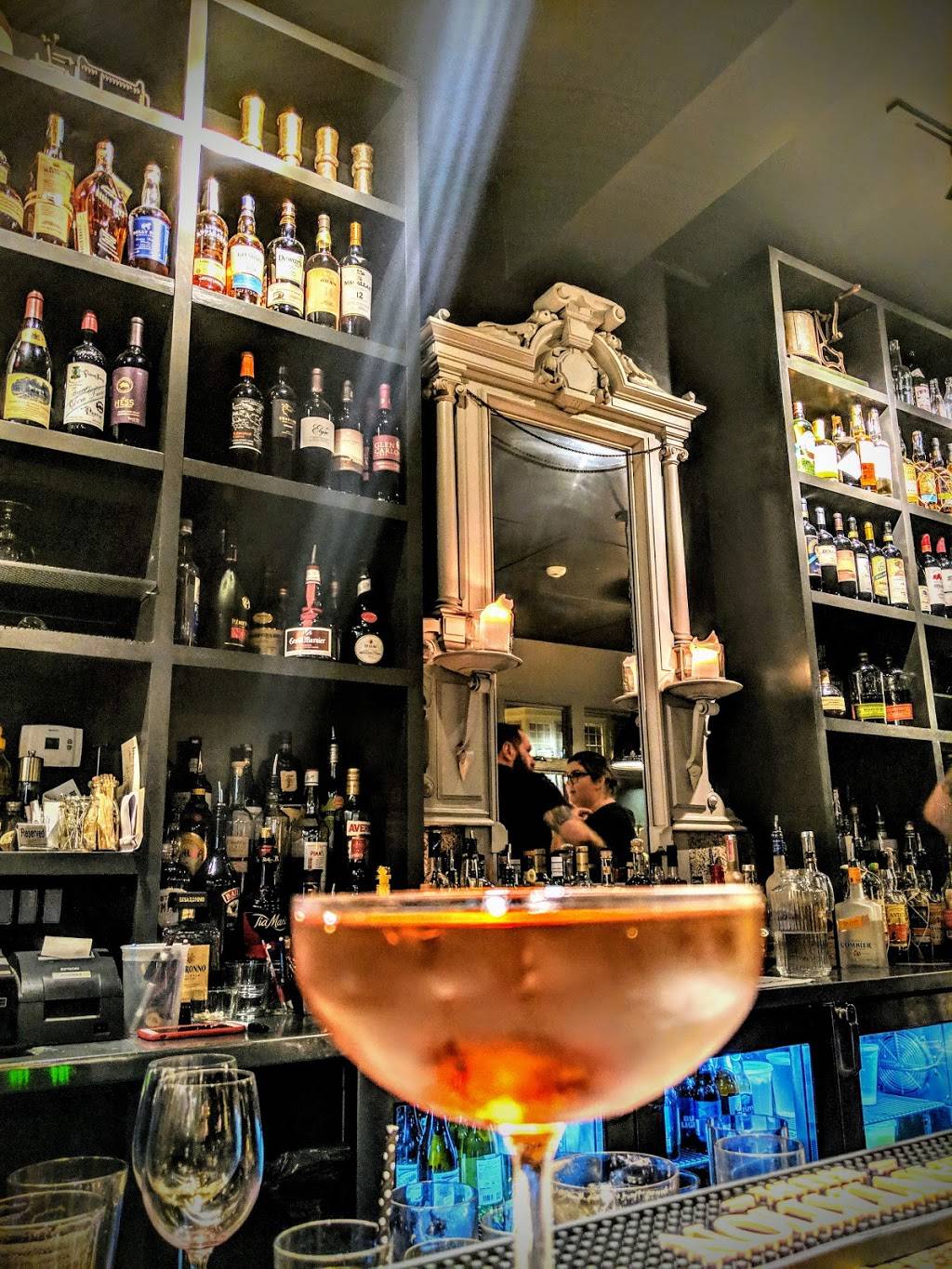 Feather & Wedge | restaurant | 5 Main St, Rockport, MA 01966, USA | 9789995917 OR +1 978-999-5917