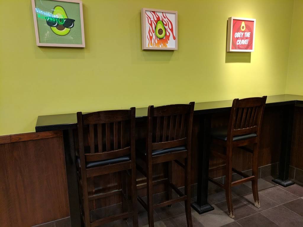 California Tortilla | restaurant | 1470 North Point Village Center, Reston, VA 20194, USA | 5713131325 OR +1 571-313-1325