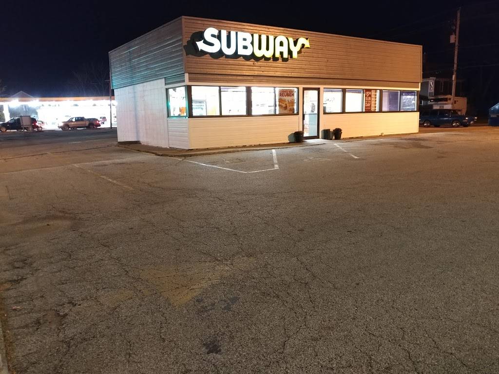 Subway | restaurant | 548 19th Ave, Moline, IL 61265, USA | 3097570310 OR +1 309-757-0310