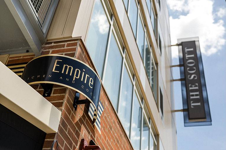 Empire Kitchen & Cocktails | restaurant | 3148 Woodward Ave, Detroit, MI 48201, USA | 3133153131 OR +1 313-315-3131